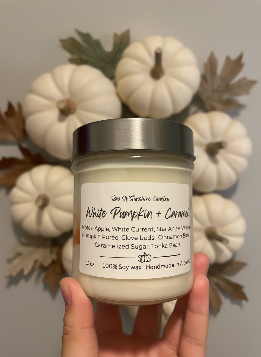 White Pumpkin and Caramel- 11oz Candle