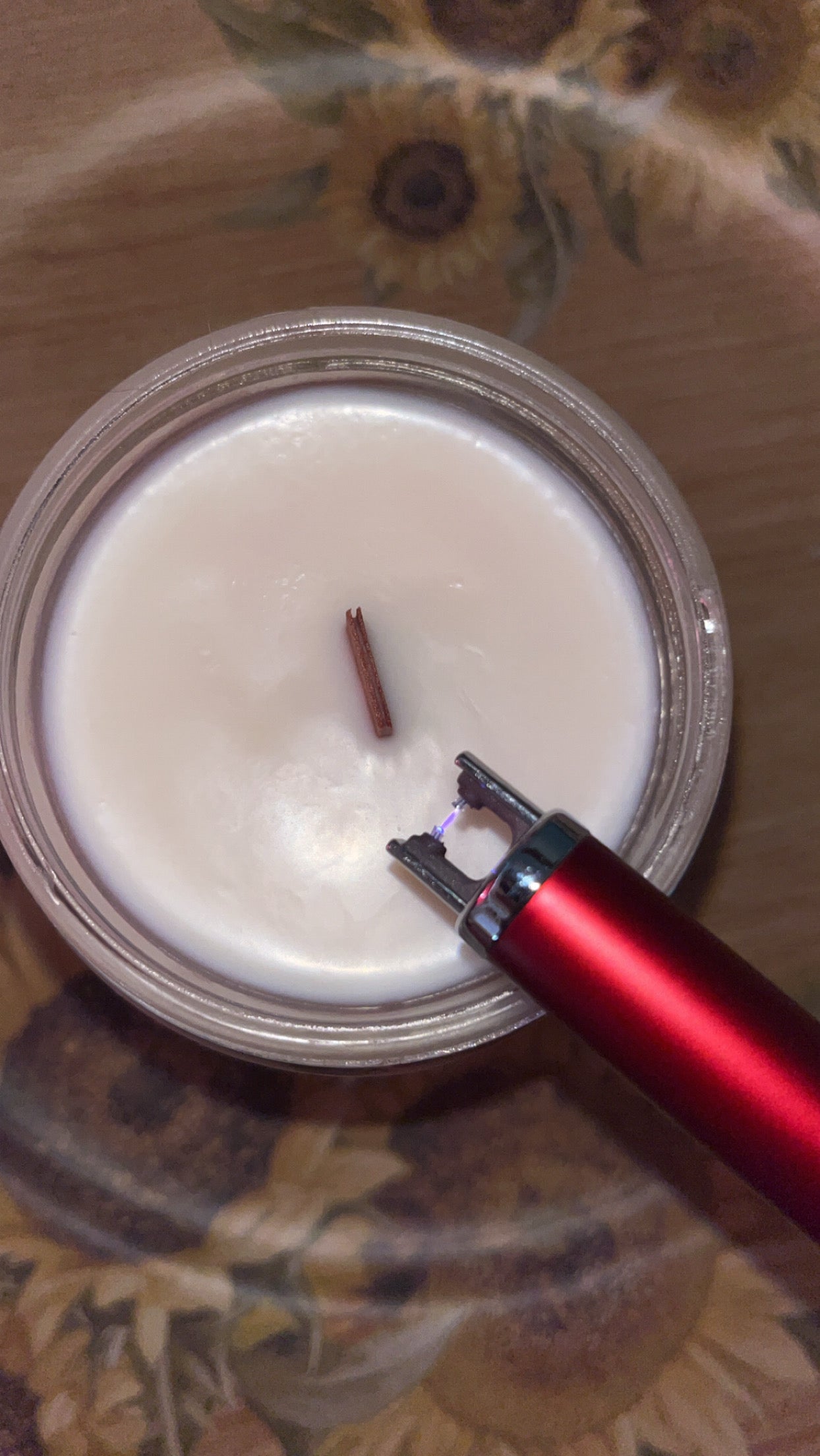 Electric Lighter- Red
