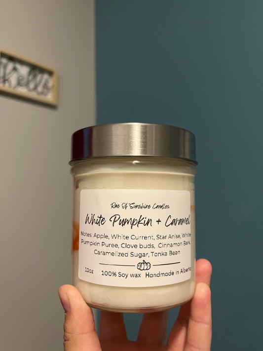 White Pumpkin and Caramel- 11oz Candle